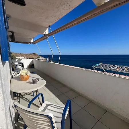 Blue Thea Appartement *